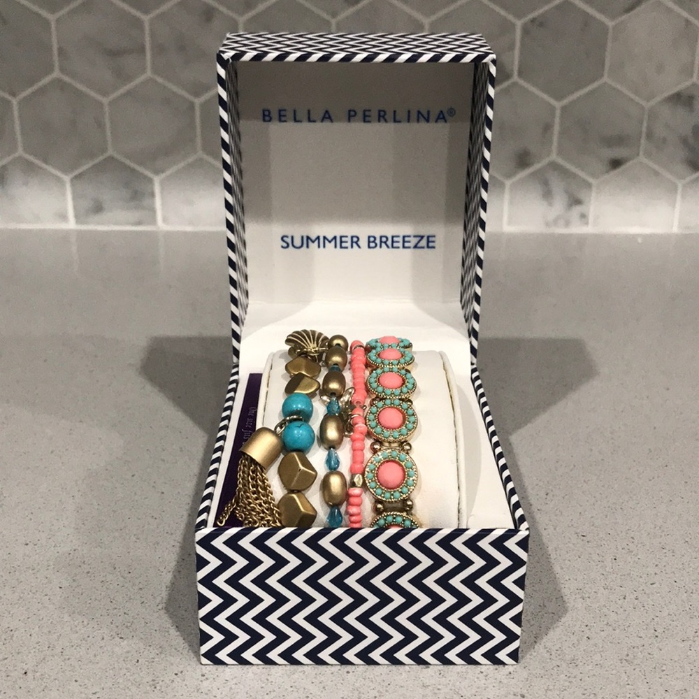 NWT Bella Perlina Bracelet Set